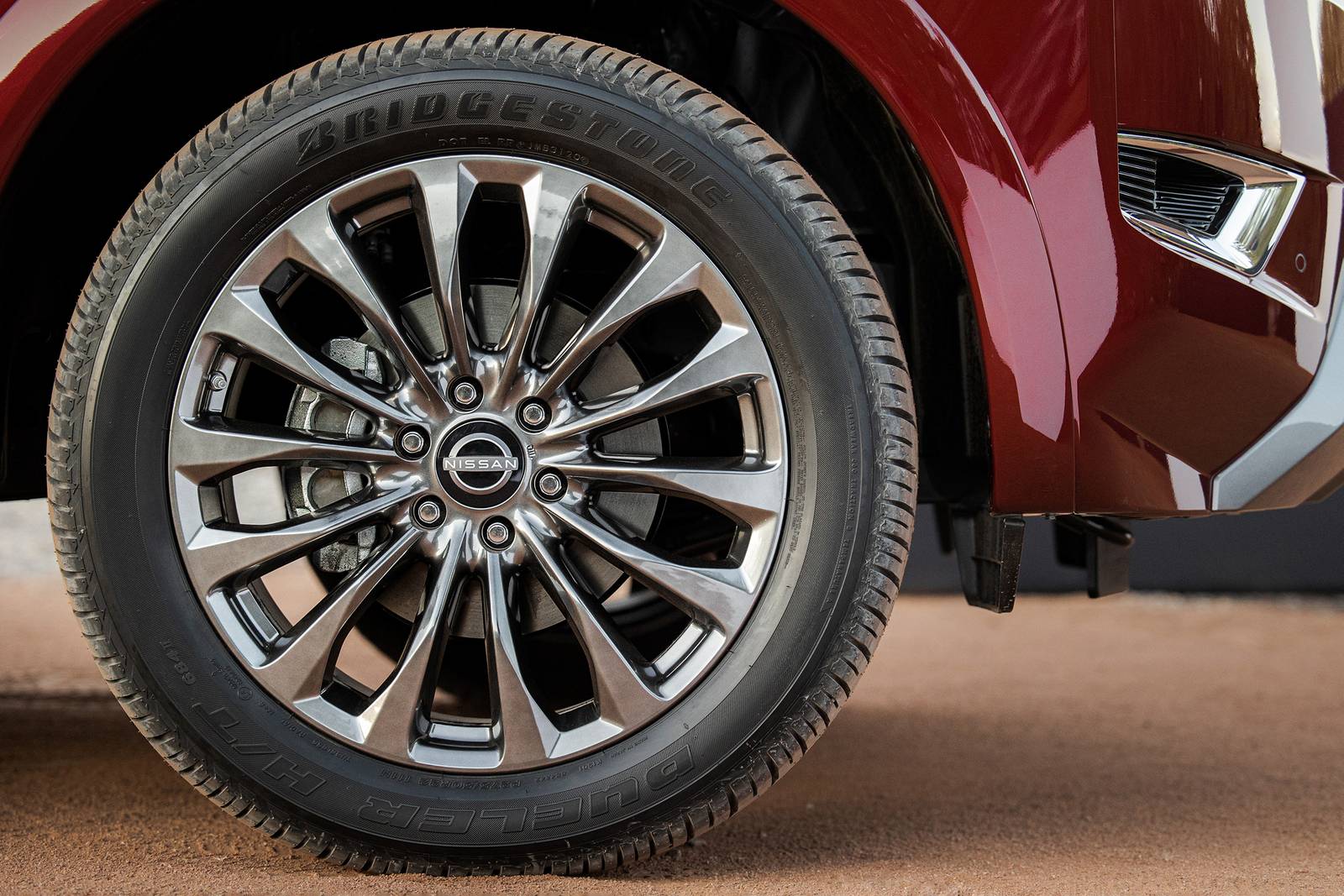 2024 Nissan Armada exterior W