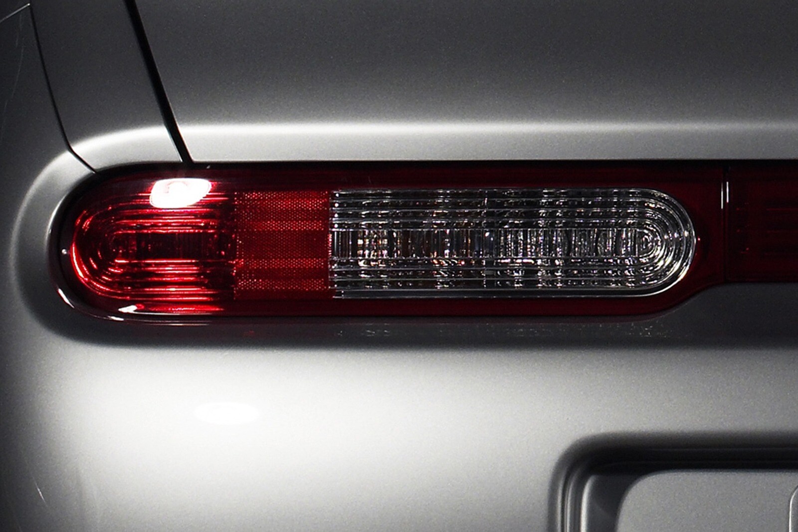 2010 Nissan Cube — OEM photo 3