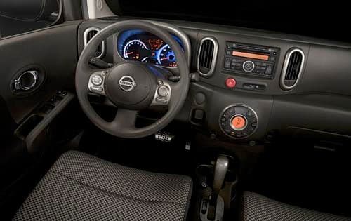 2011 Nissan Cube interior D