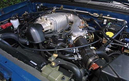 2002 Nissan Frontier exterior E