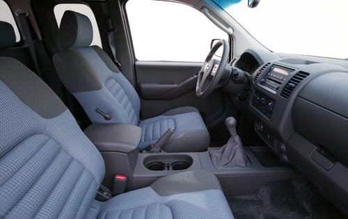 2005 Nissan Frontier interior I