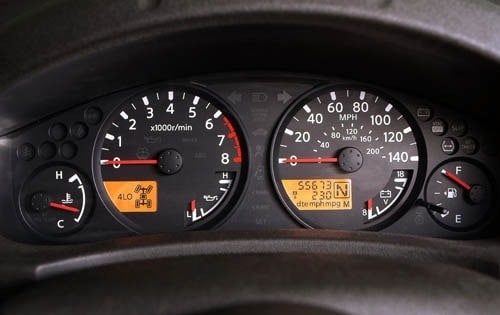 2005 Nissan Frontier interior G