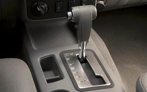 2009 Nissan Frontier interior CC