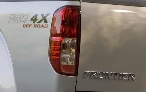 2009 Nissan Frontier exterior FBDG