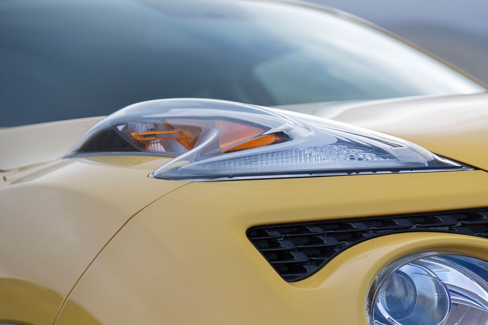 2016 Nissan Juke exterior EDETAIL