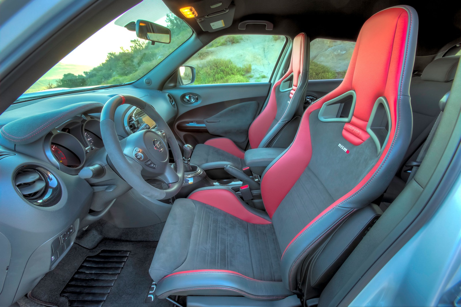 2017 Nissan Juke interior I