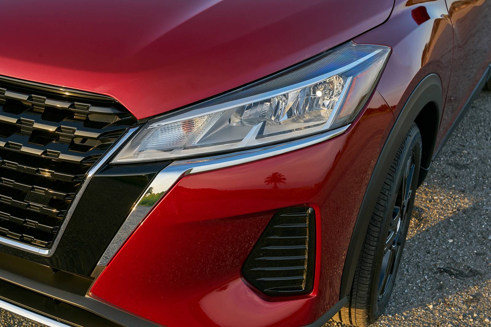 2024 Nissan Kicks exterior EDETAIL