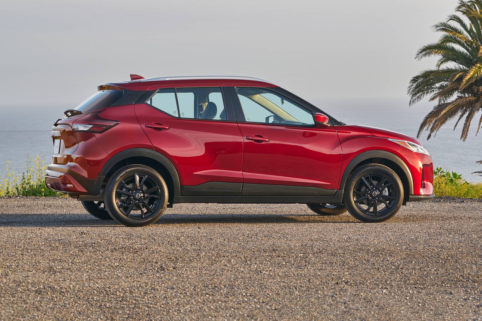 2024 Nissan Kicks exterior S