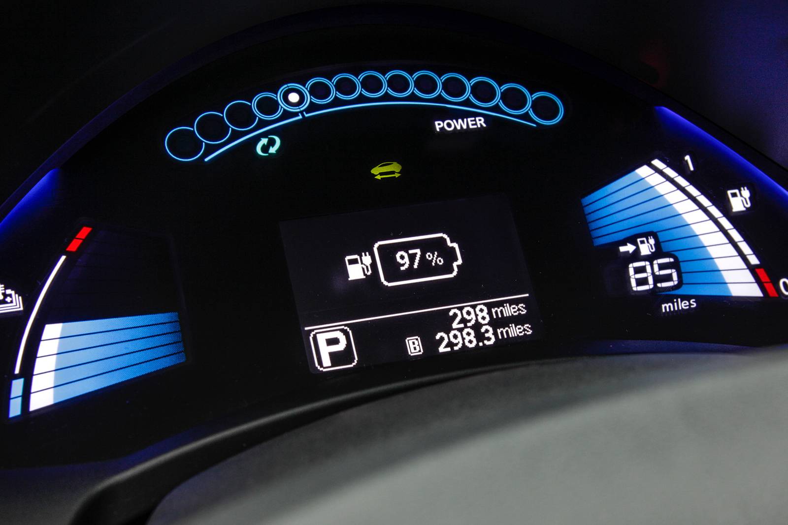 2013 Nissan LEAF interior G
