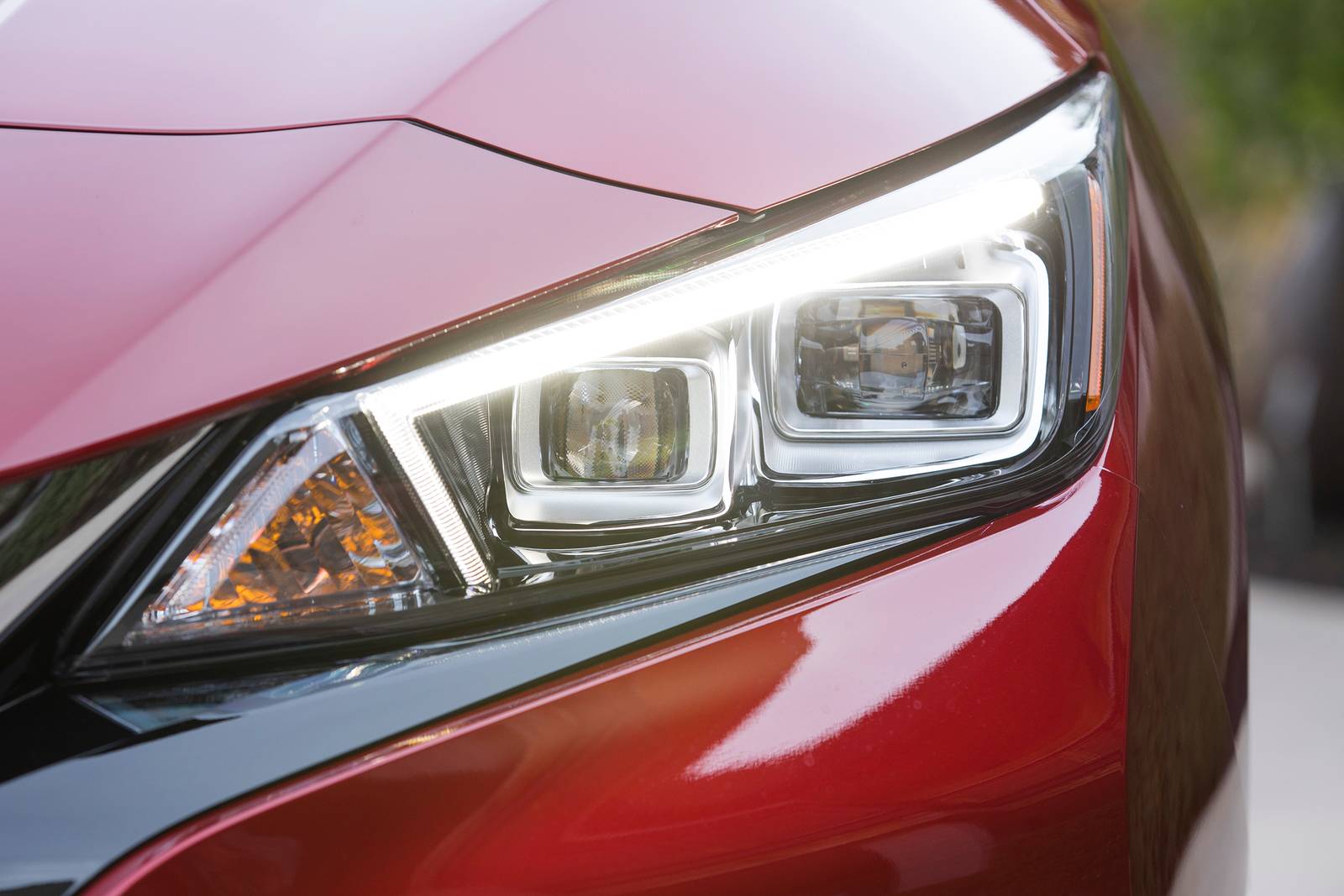 2018 Nissan LEAF exterior EDETAIL