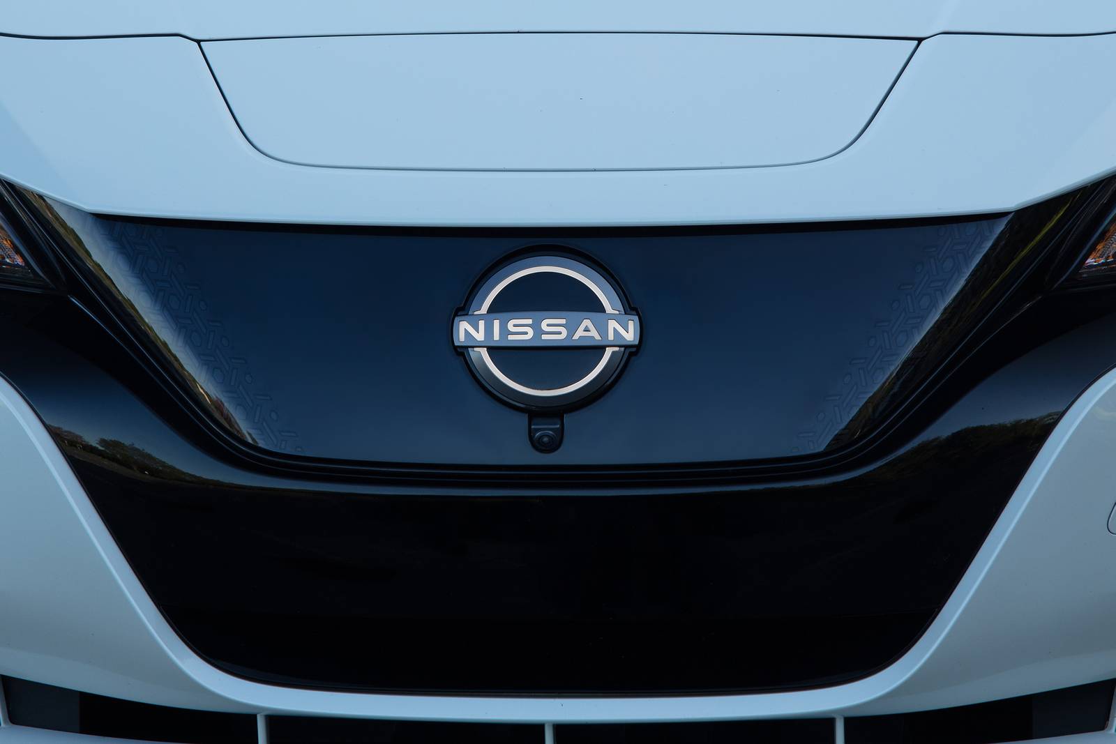 2025 Nissan LEAF front safety FBDG