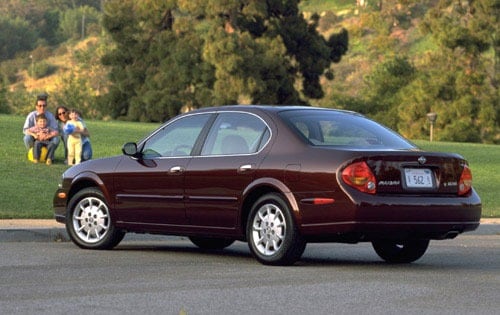 2000 Nissan Maxima 4 Dr GXE Sedan