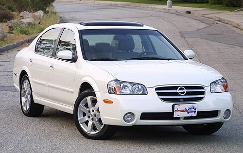 2002 Nissan Maxima exterior FQ
