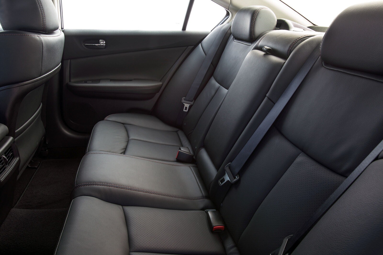 2014 Nissan Maxima interior RI