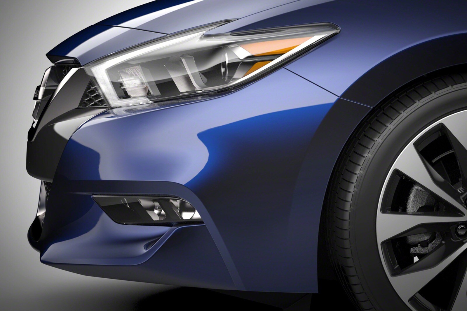 2016 Nissan Maxima exterior EDETAIL