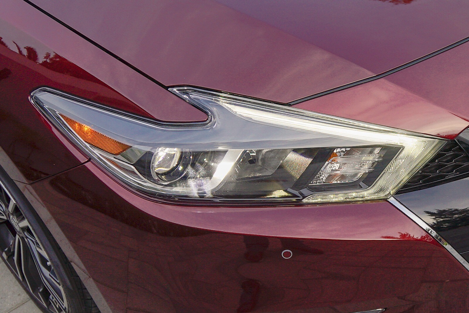 2016 Nissan Maxima exterior EDETAIL