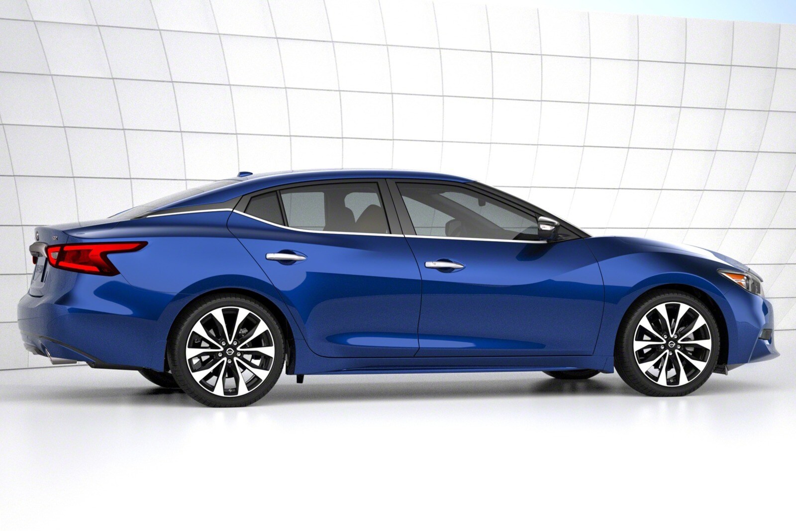 2017 Nissan Maxima — OEM photo 3