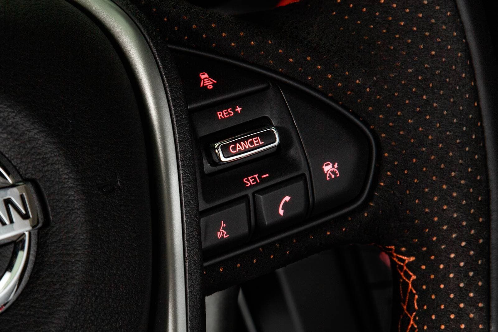 2020 Nissan Maxima interior AUXCTRL