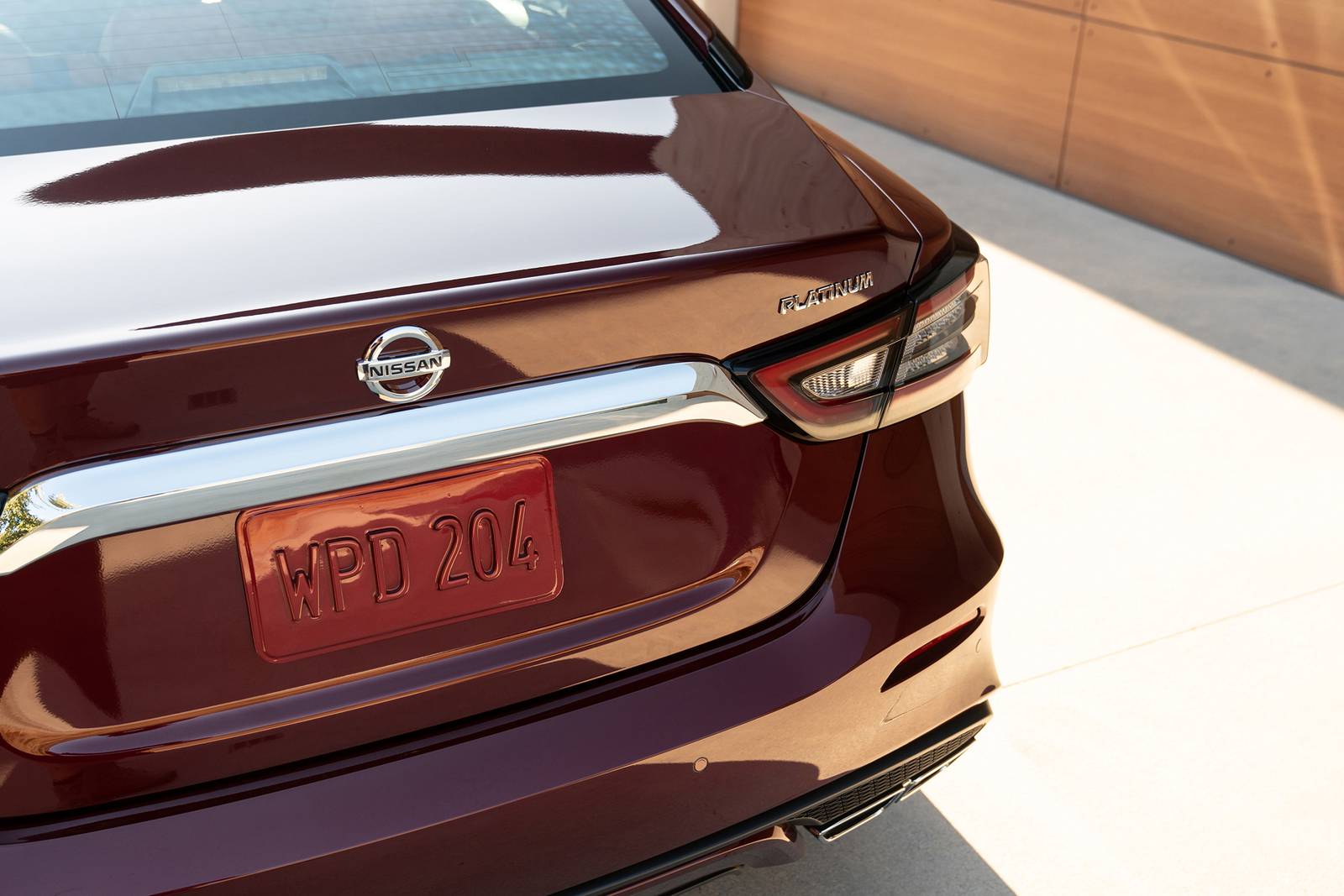 2020 Nissan Maxima — OEM photo 4