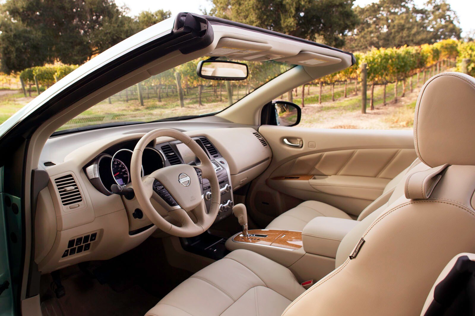 2012 Nissan Murano interior I