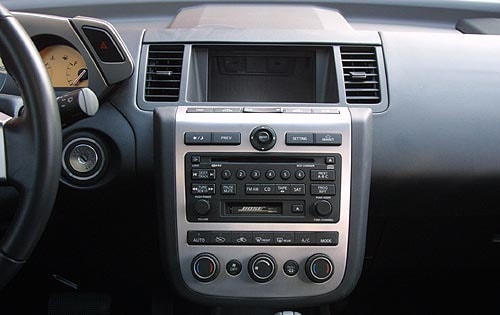 2003 Nissan Murano interior CC