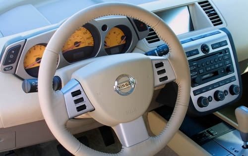 2003 Nissan Murano interior D