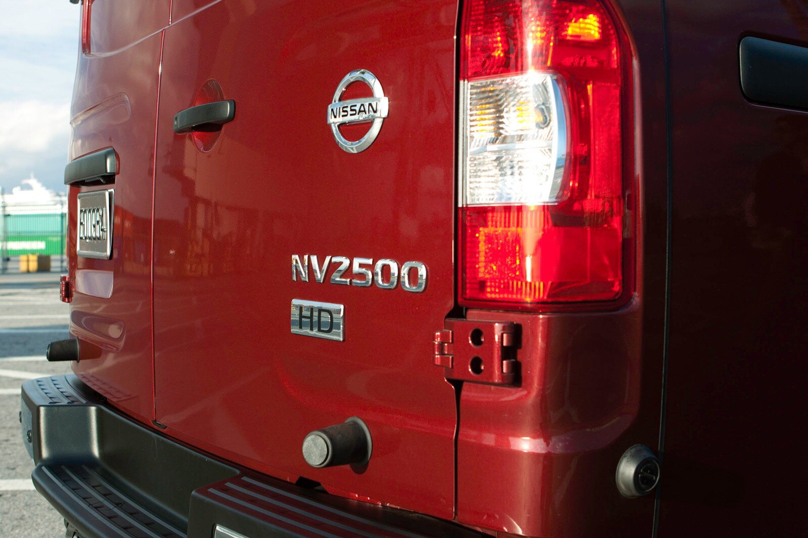 2016 Nissan Nv exterior RBDG