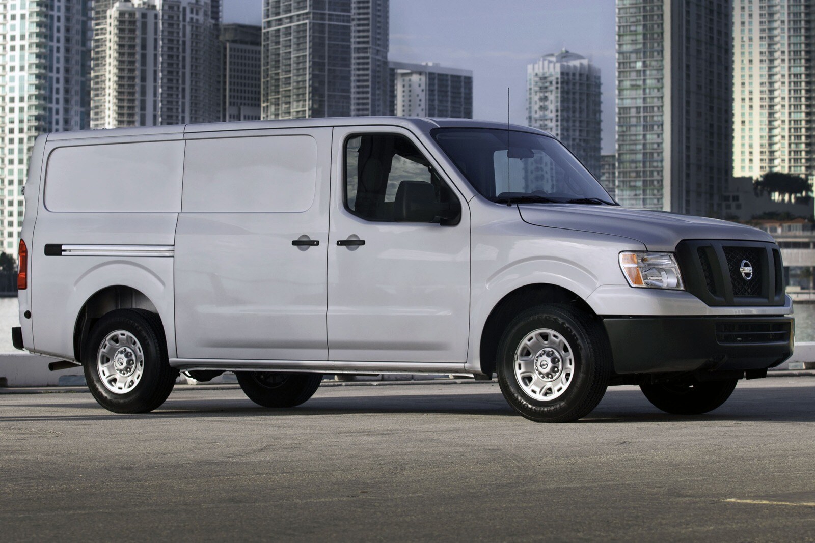 2012 Nissan NV Cargo Van Exterior