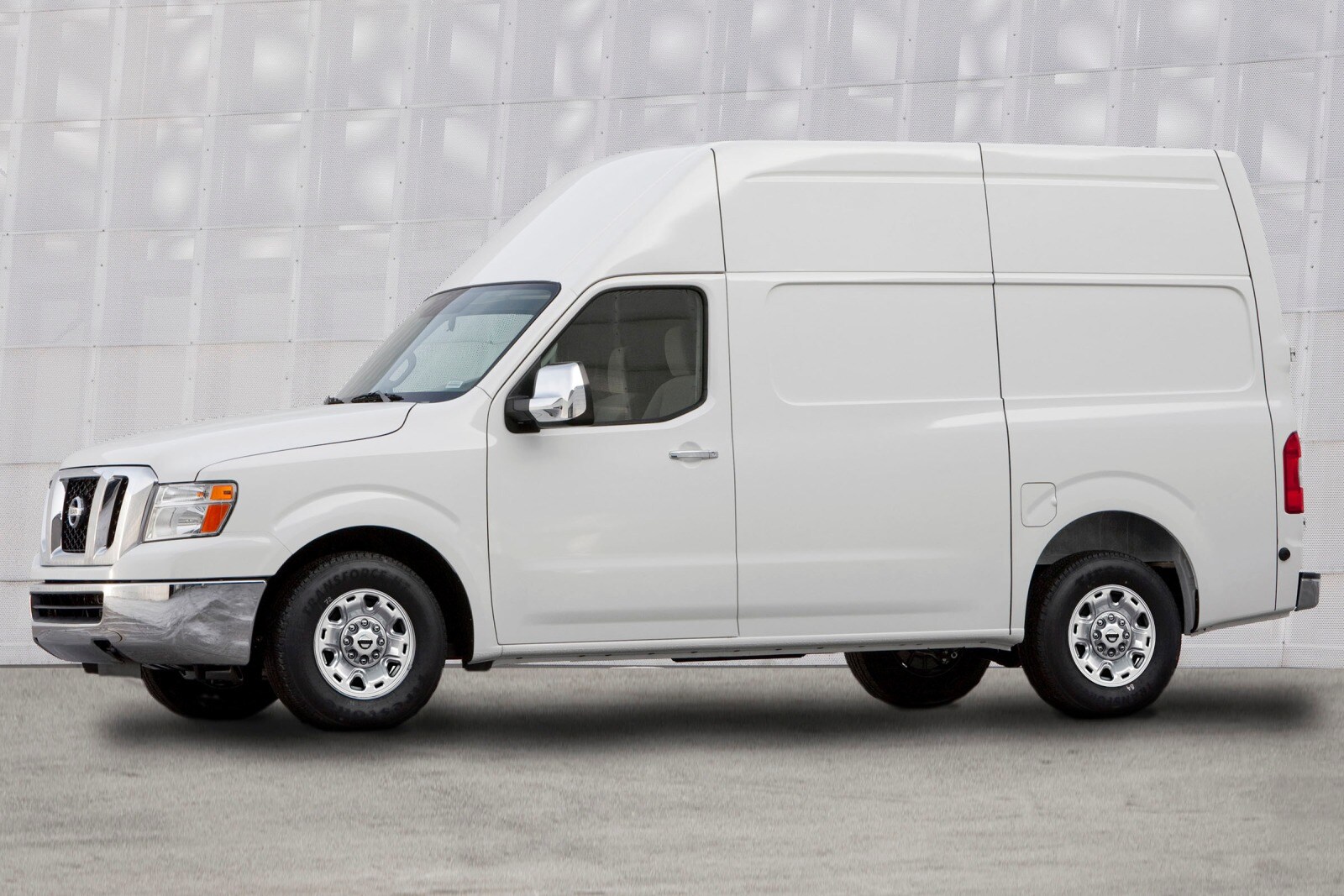 2012 Nissan NV Cargo Van Exterior