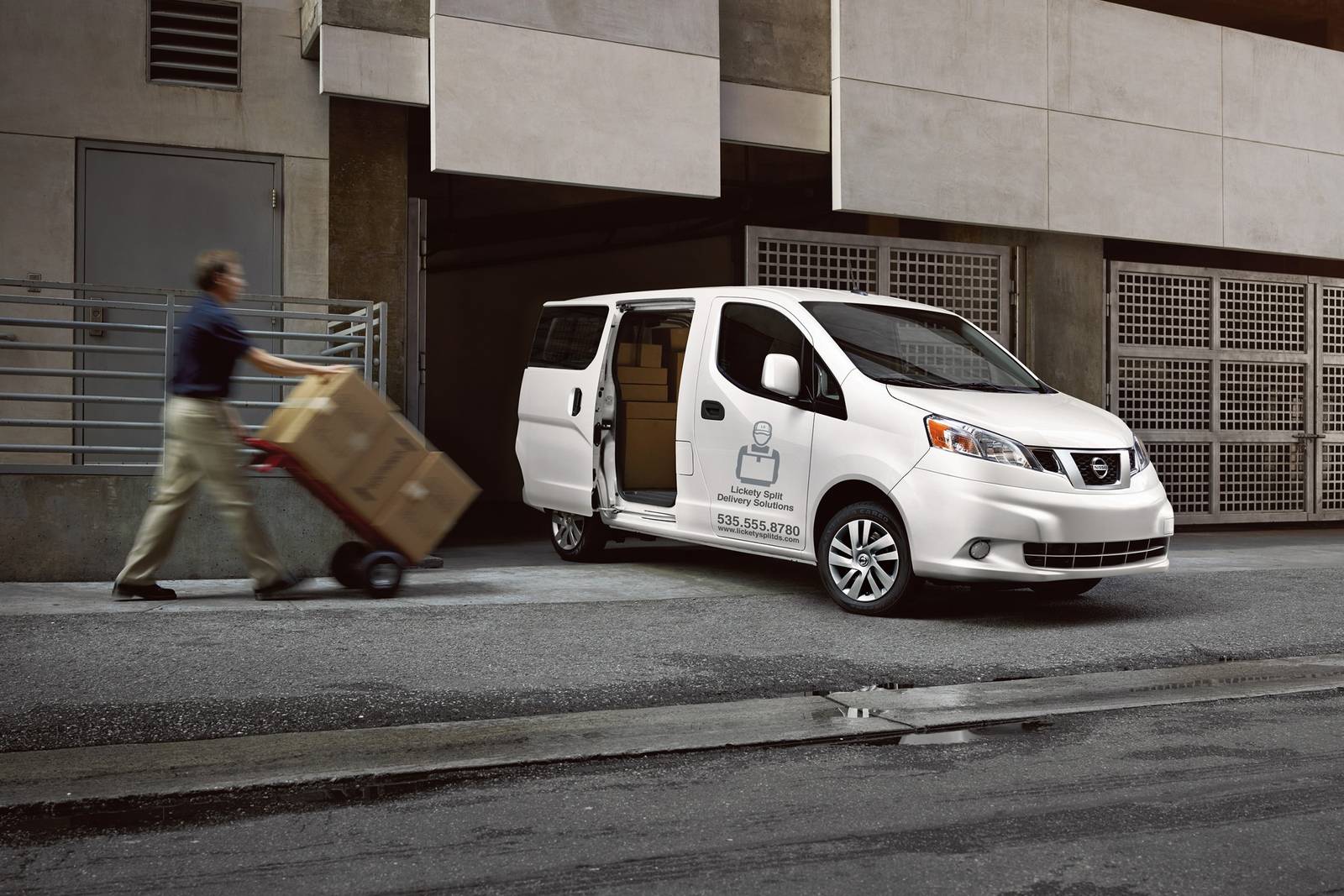 2020 Nissan Nv exterior LIFE1