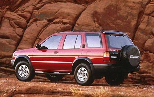 1996 Nissan Pathfinder 4 Dr SE 4WD Wagon Shown
