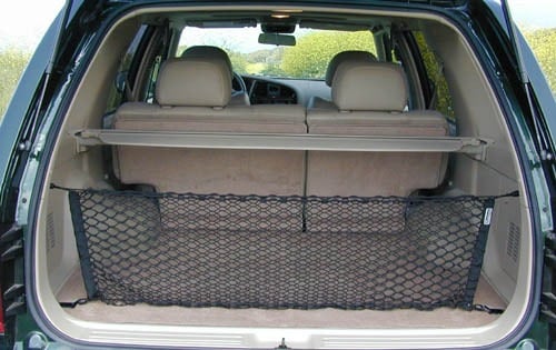 2001 Nissan Pathfinder interior CARGO