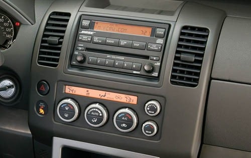 2006 Nissan Pathfinder interior CC