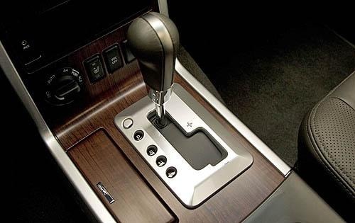 2008 Nissan Pathfinder interior CC