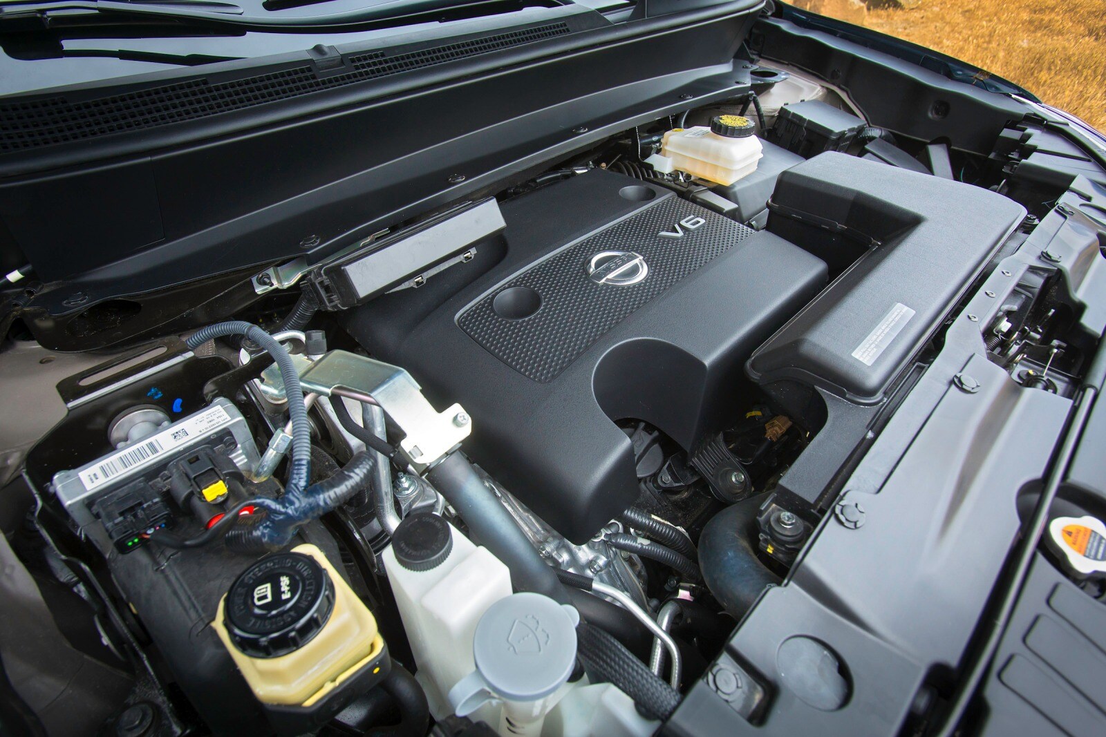 2013 Nissan Pathfinder exterior E