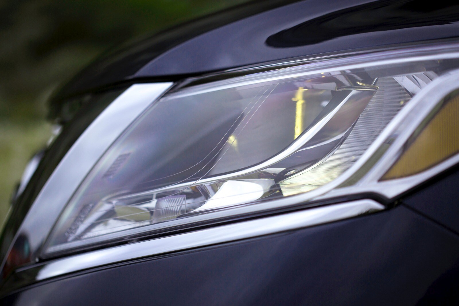 2013 Nissan Pathfinder exterior EDETAIL