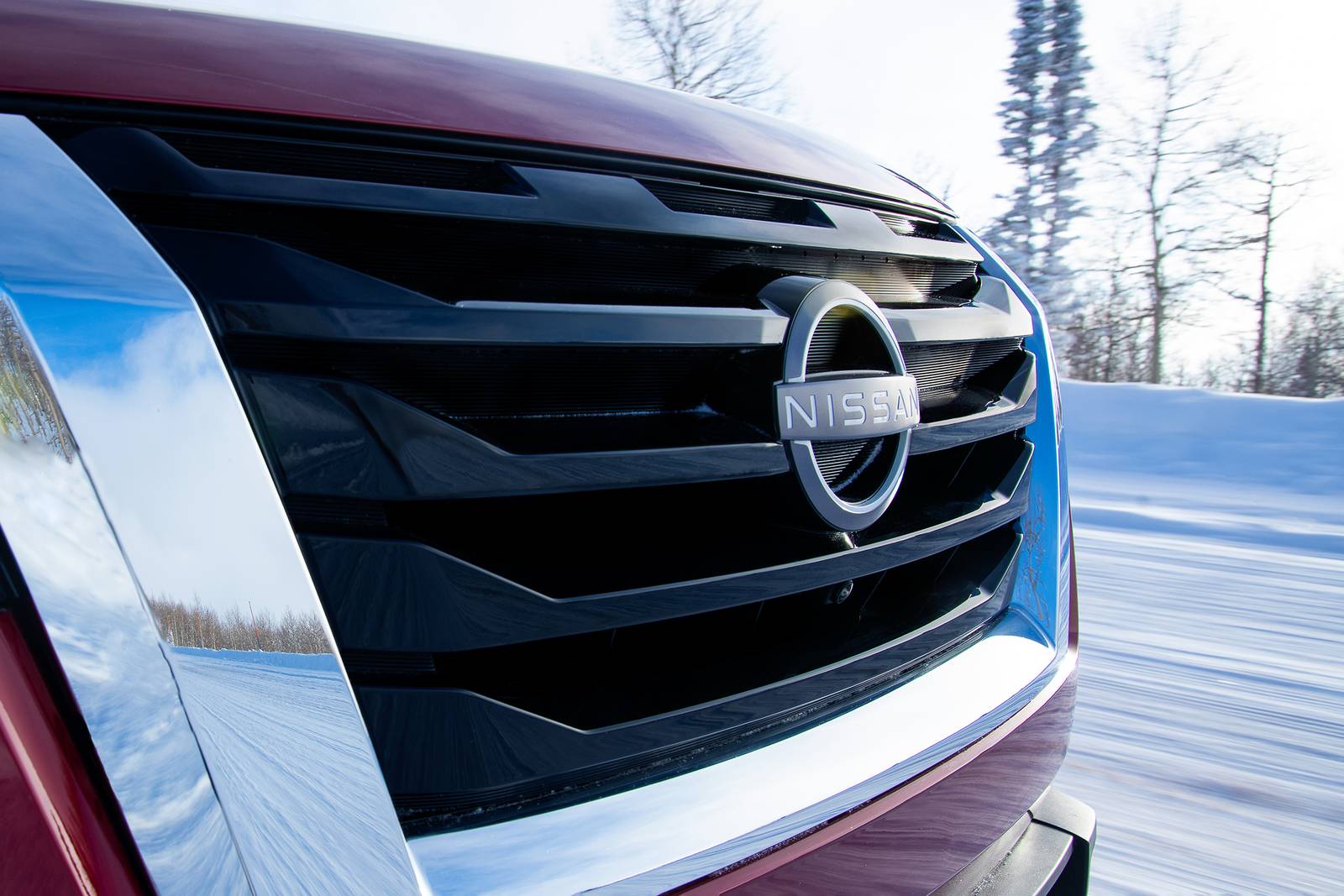 2022 Nissan Pathfinder exterior FBDG