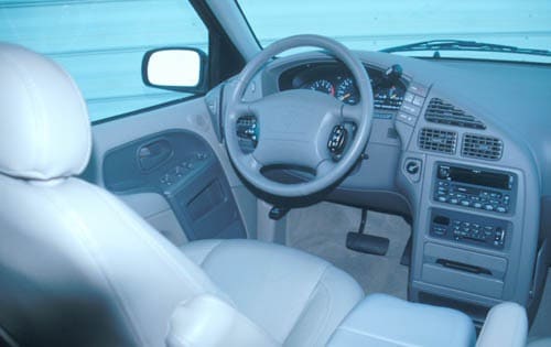 1999 Nissan Quest interior I