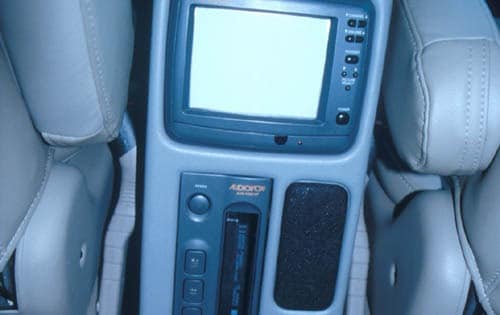 1999 Nissan Quest interior DETAIL