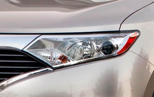 2011 Nissan Quest front safety DETAIL
