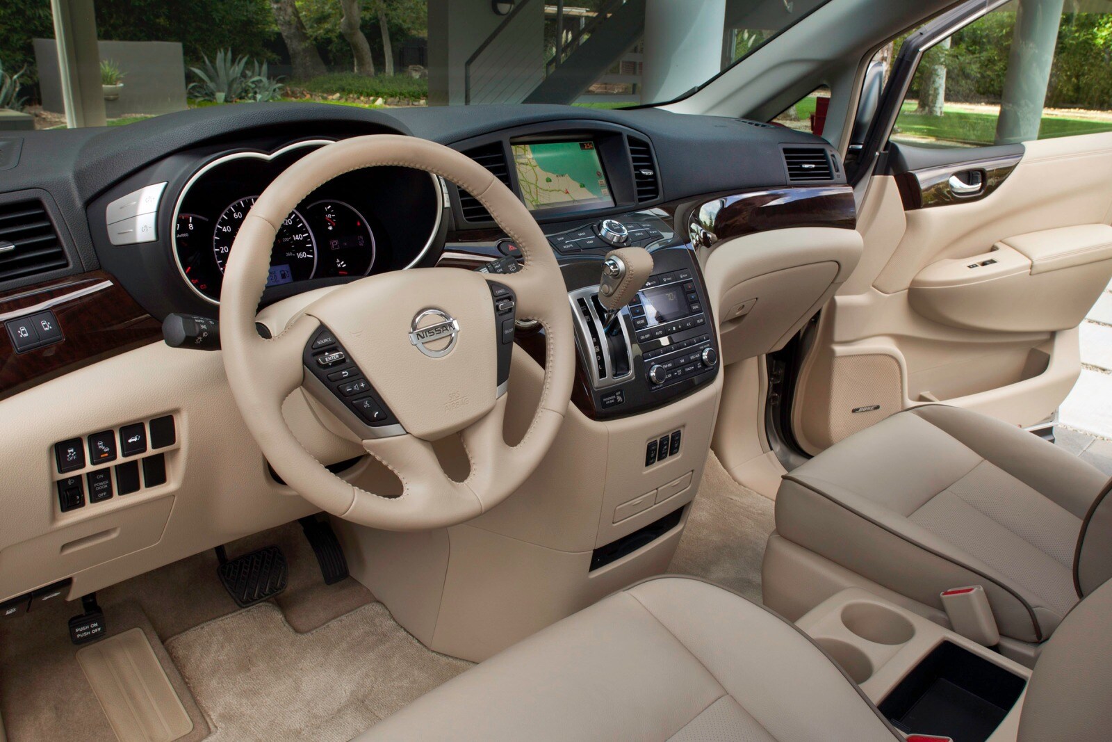 2012 Nissan Quest interior I