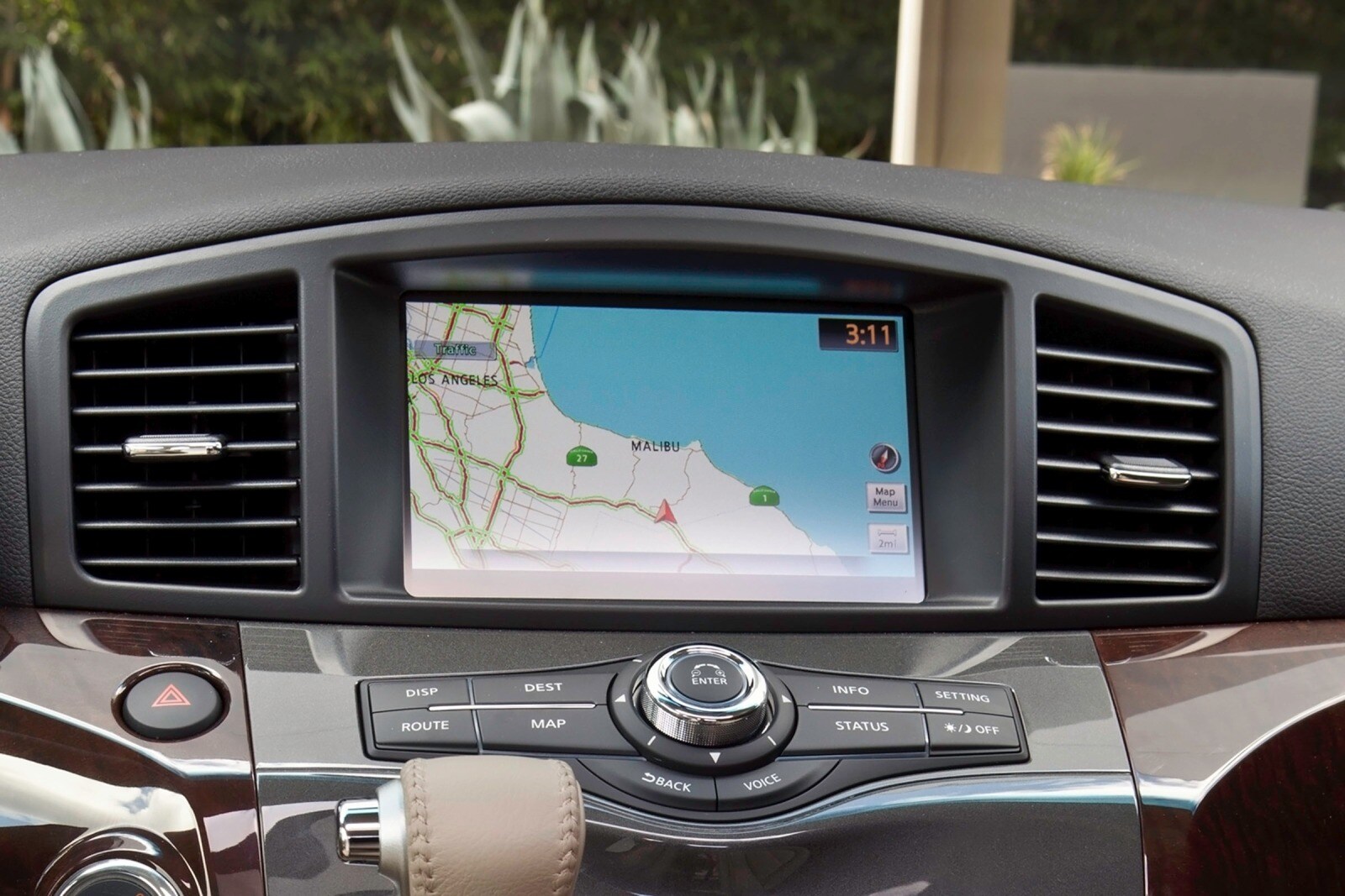 2012 Nissan Quest interior NAVSYS
