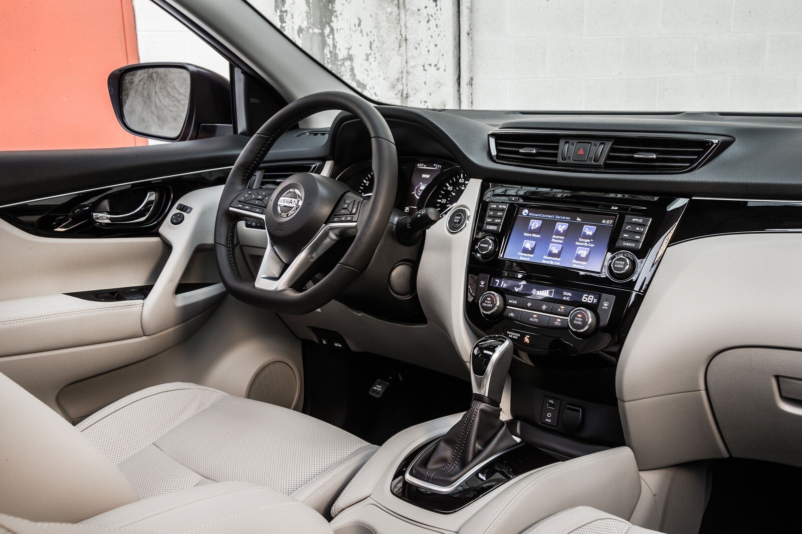 2017 Nissan Rogue Sport interior I