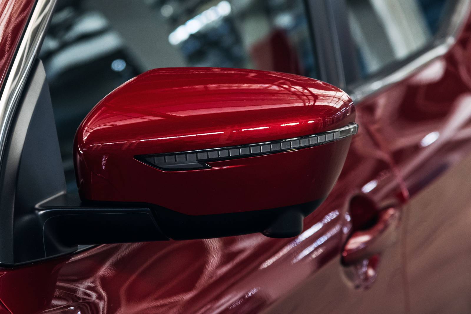 2020 Nissan Rogue exterior EDETAIL