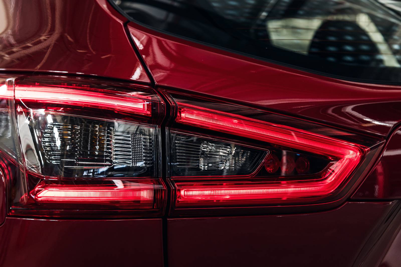 2022 Nissan Rogue exterior EDETAIL