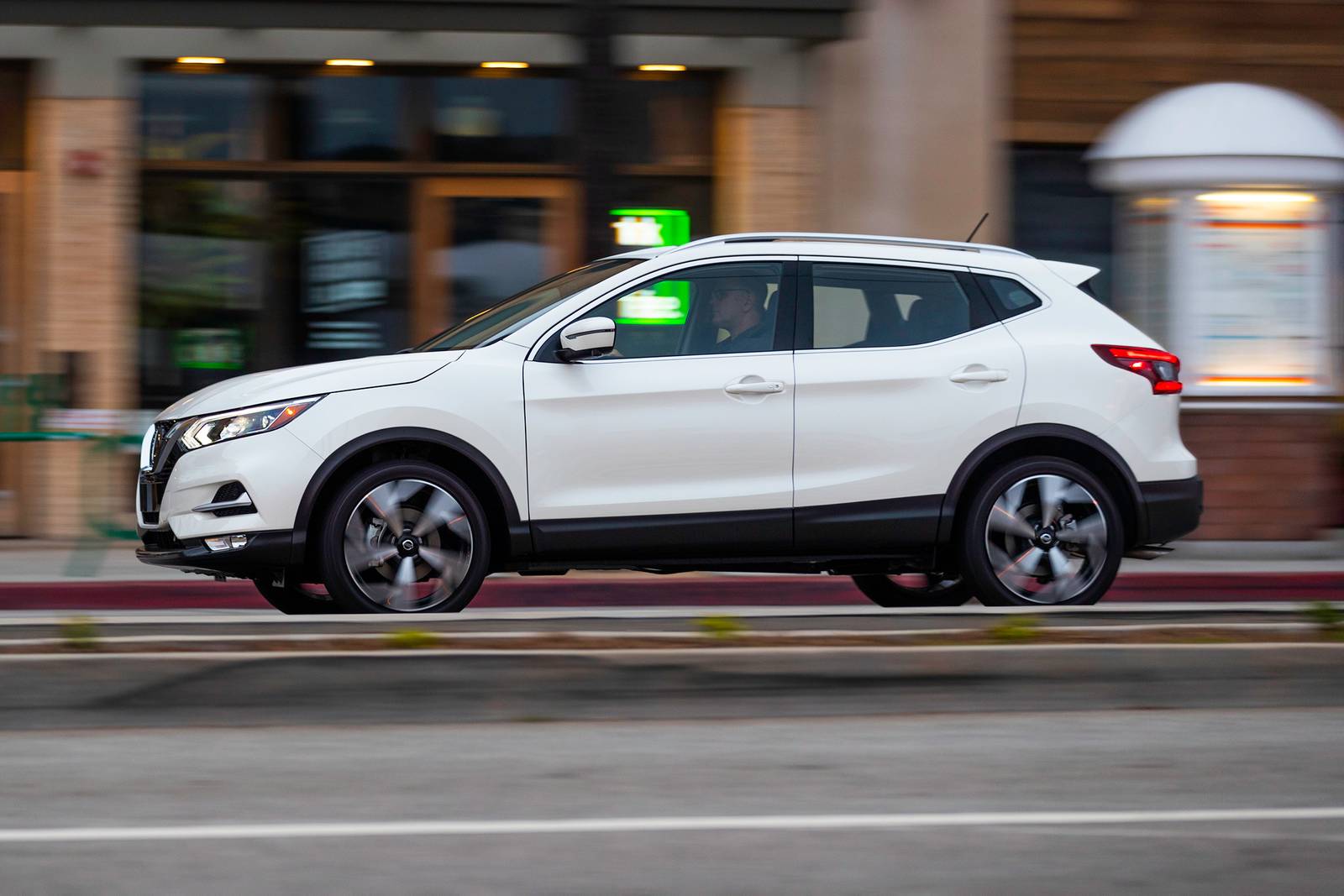 2022 Nissan Rogue exterior S