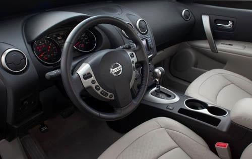 2012 Nissan Rogue interior I