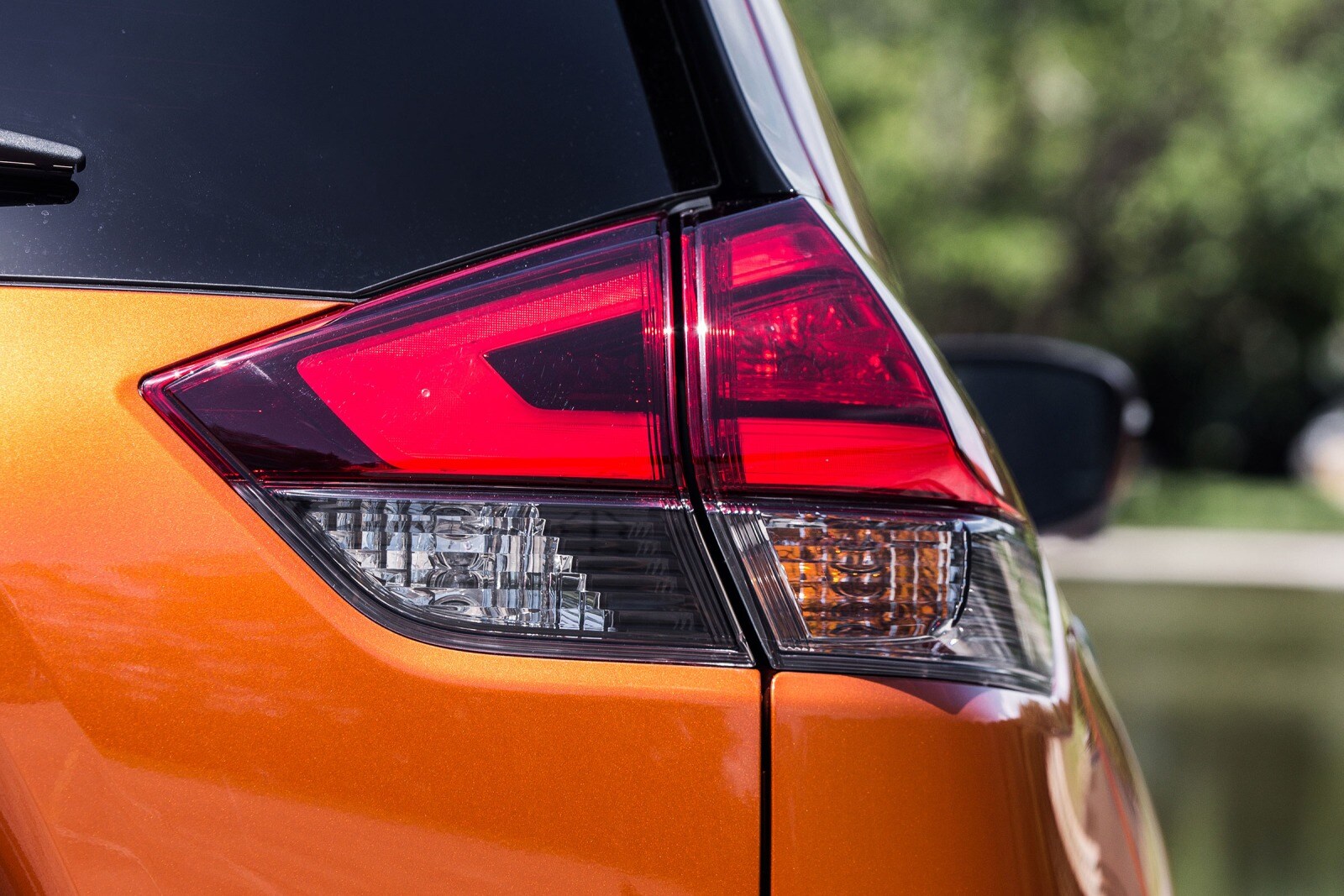 2017 Nissan Rogue Sport exterior EDETAIL