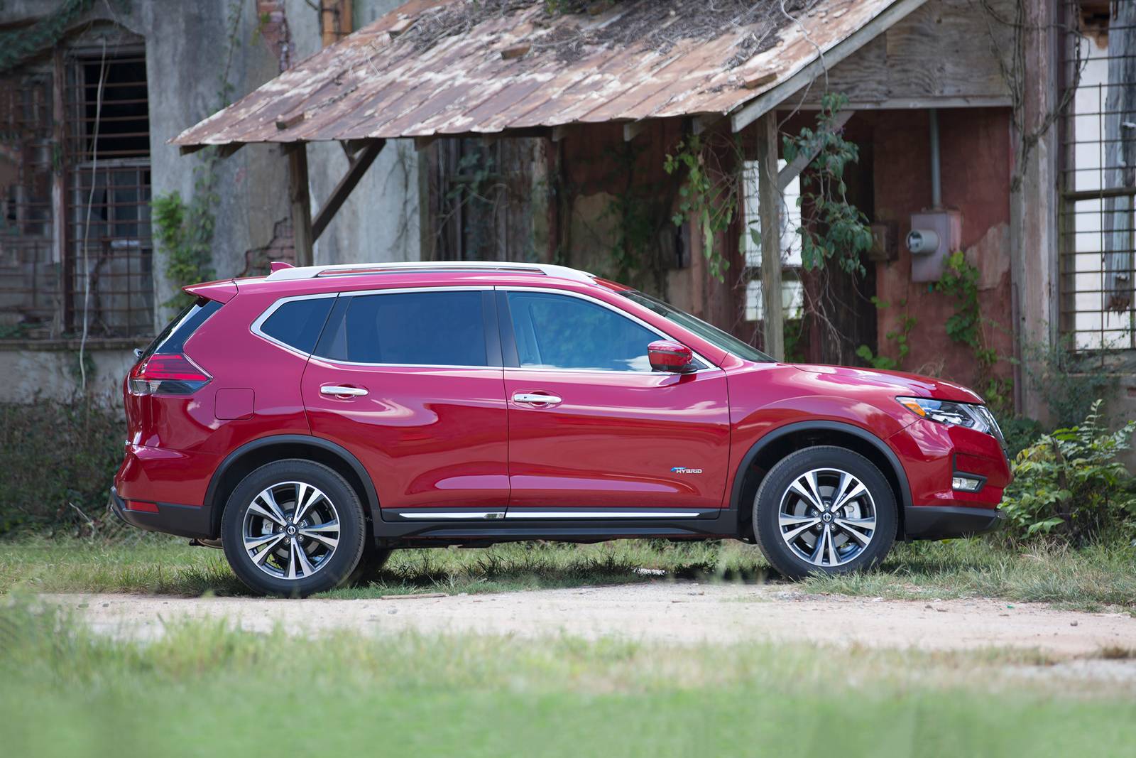 2018 Nissan Rogue exterior S