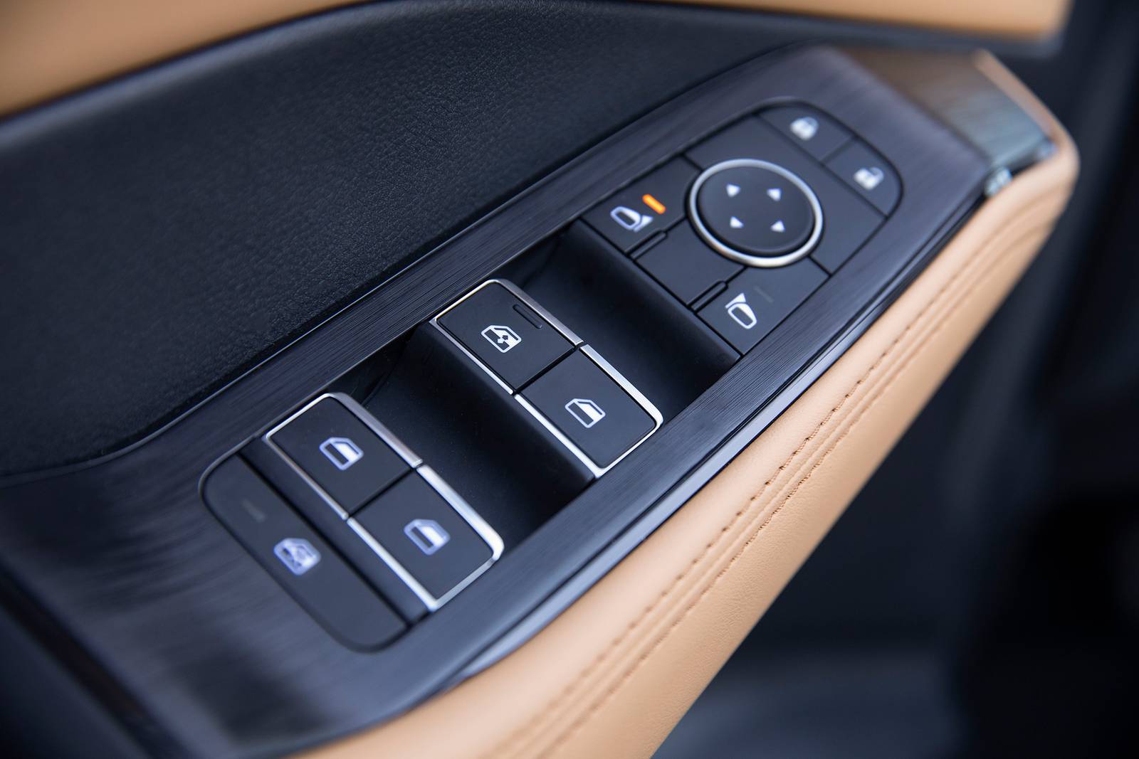 2022 Nissan Rogue interior DETAIL